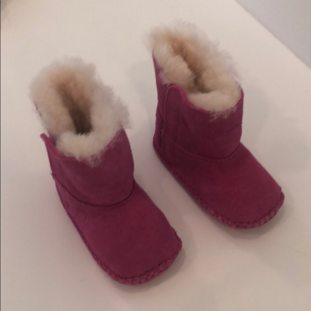NEW- Ugg pink infant boots size 2/3 - Picture 2 of 6